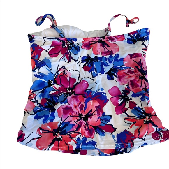 Croft & Barrow floral cup lined tankini top - Picture 3 of 5